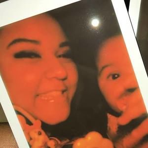 Meet your Posher, Mona